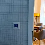 Apartament Quiet Studio With Kitchen & Washer-Dryer Prenzlauer Berg *