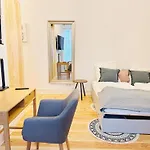 Quiet Studio With Kitchen & Washer-Dryer Prenzlauer Berg Διαμέρισμα *
