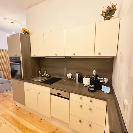 Διαμέρισμα Quiet Studio With Kitchen & Washer-Dryer Prenzlauer Berg Βερολίνο