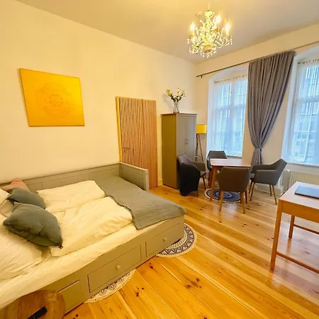 Quiet Studio With Kitchen & Washer-Dryer Prenzlauer Berg Διαμέρισμα