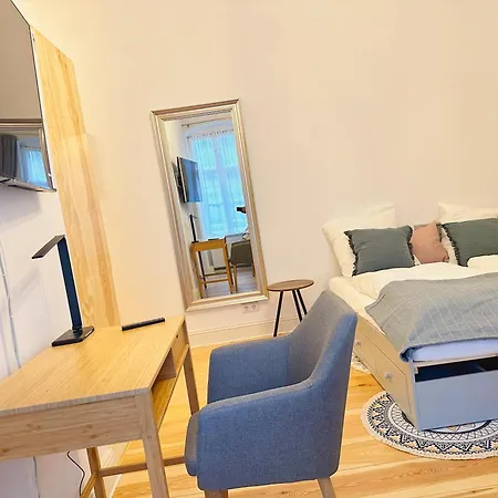 Quiet With Kitchen & Washer-dryer Prenzlauer Berg