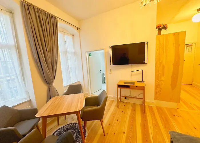 Rod 3 - Quiet And In Prenzlauer Berg 베를린