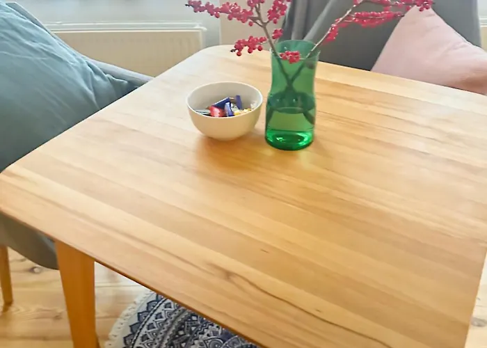 Rod 3 - Quiet And In Prenzlauer Berg